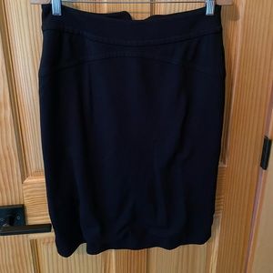 Elio black pencil skirt